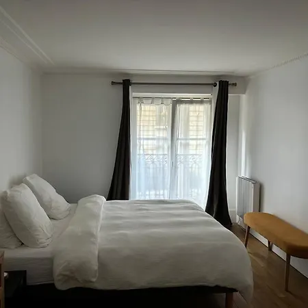 Duplex Bir-hakeim Bridge Paris